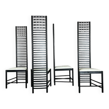 Ensemble de 4 chaises de salle à manger en acier postmodernes – Design sculptural à dossier haut, vers 1980.