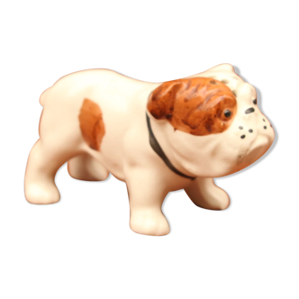 Zoomorphic dog-shaped salt shaker