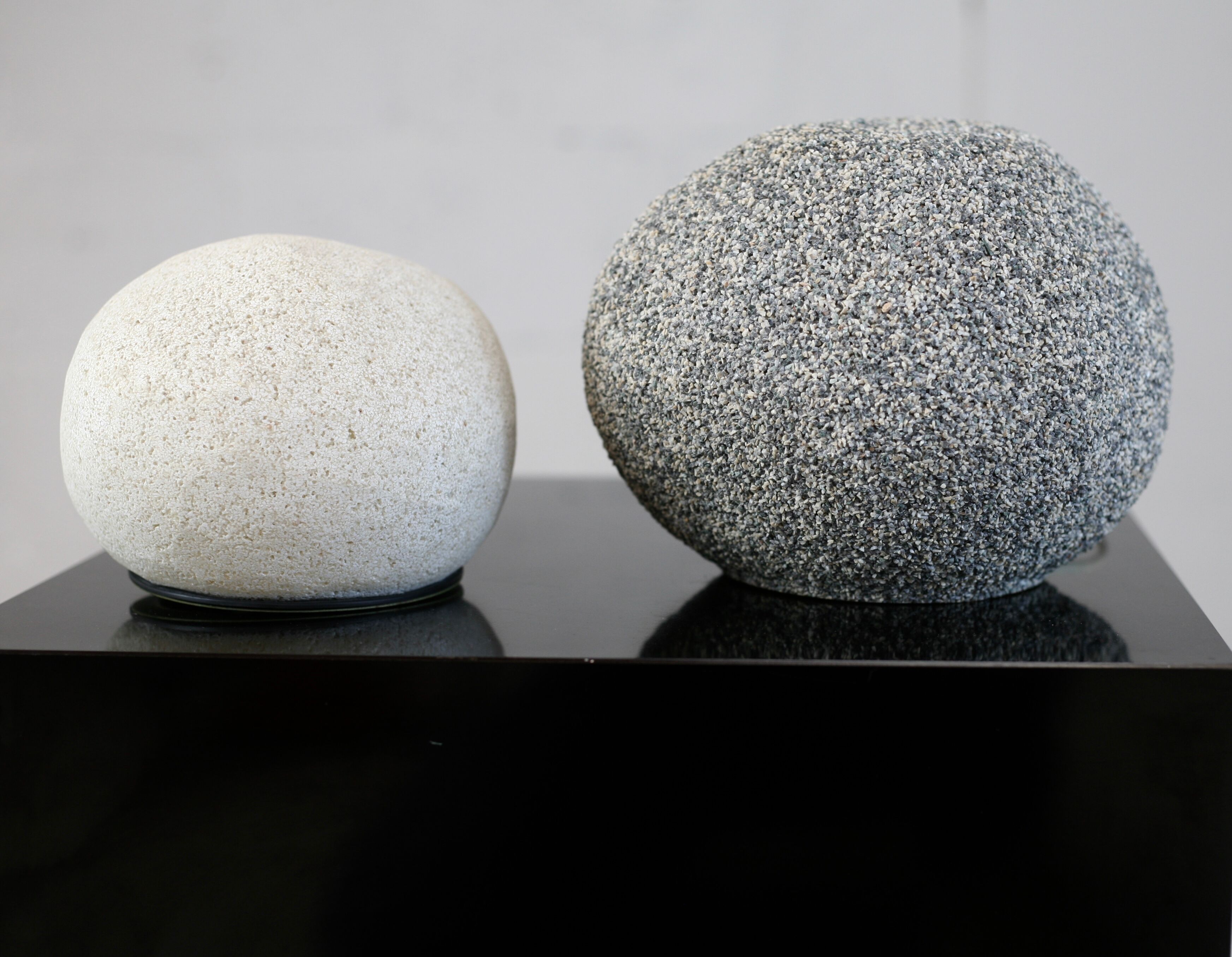 Pair of lamp "pebble". Resin. France, circa 1970
