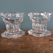 Paire de bougeoirs en verre de Reims