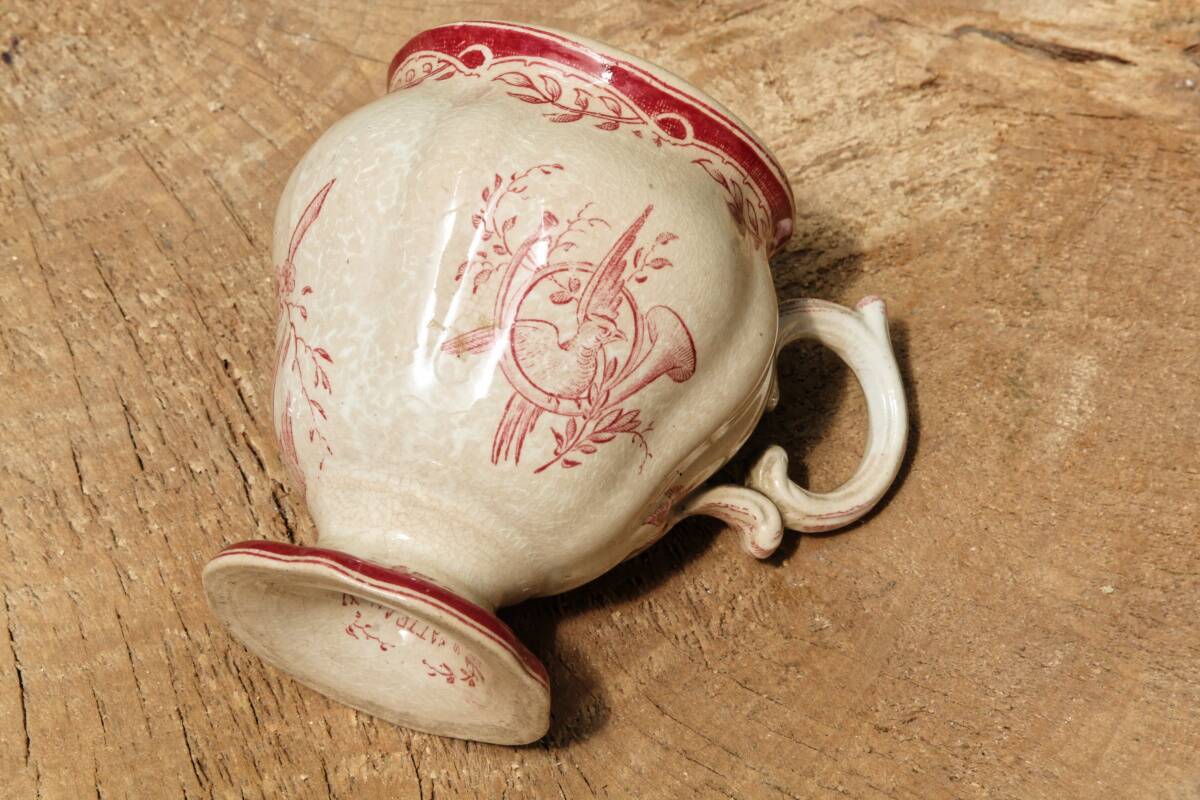 Sarreguemines earthenware mustard pot, Watteau model