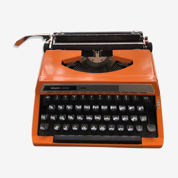 Machine à écrire portative Silver Reed 100