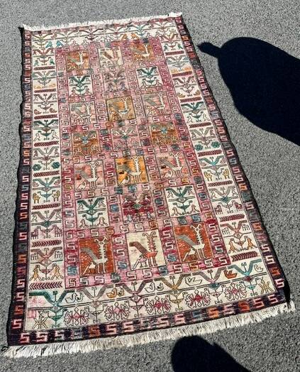 Tapis style kilim
