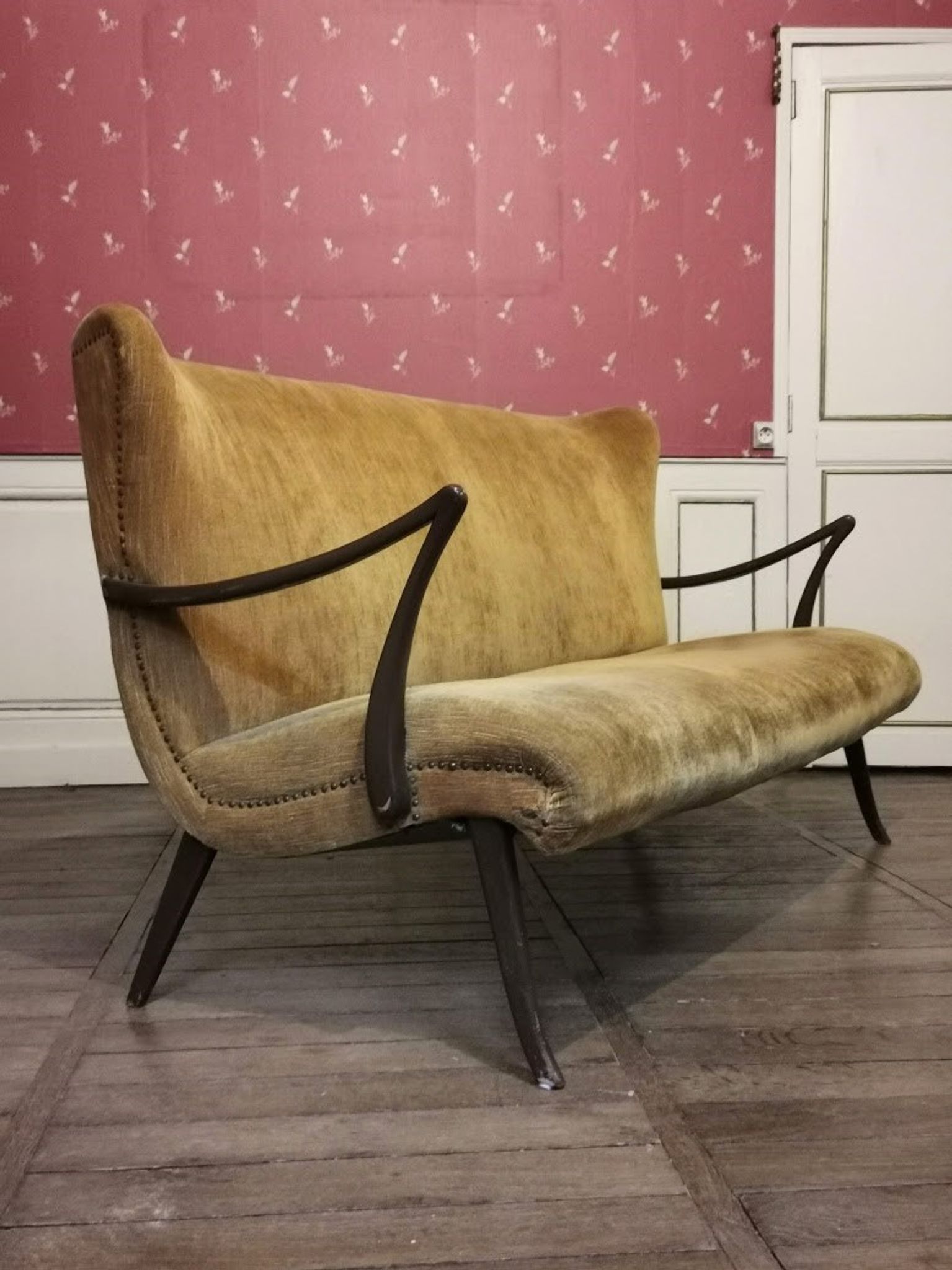 Canapé wing scandinave années 50 60