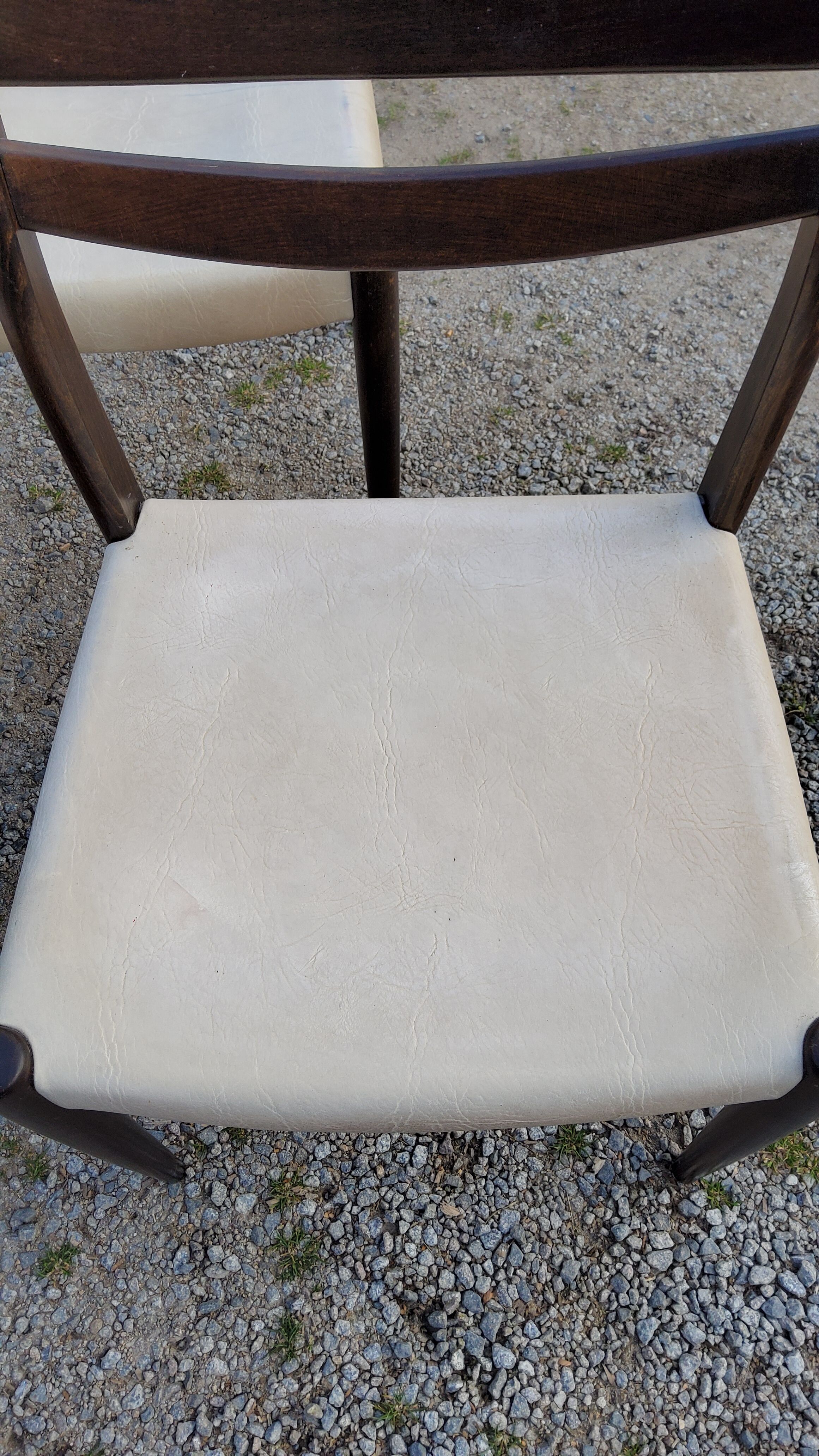 Set of 4 Scandinavian style chairs from the 70s