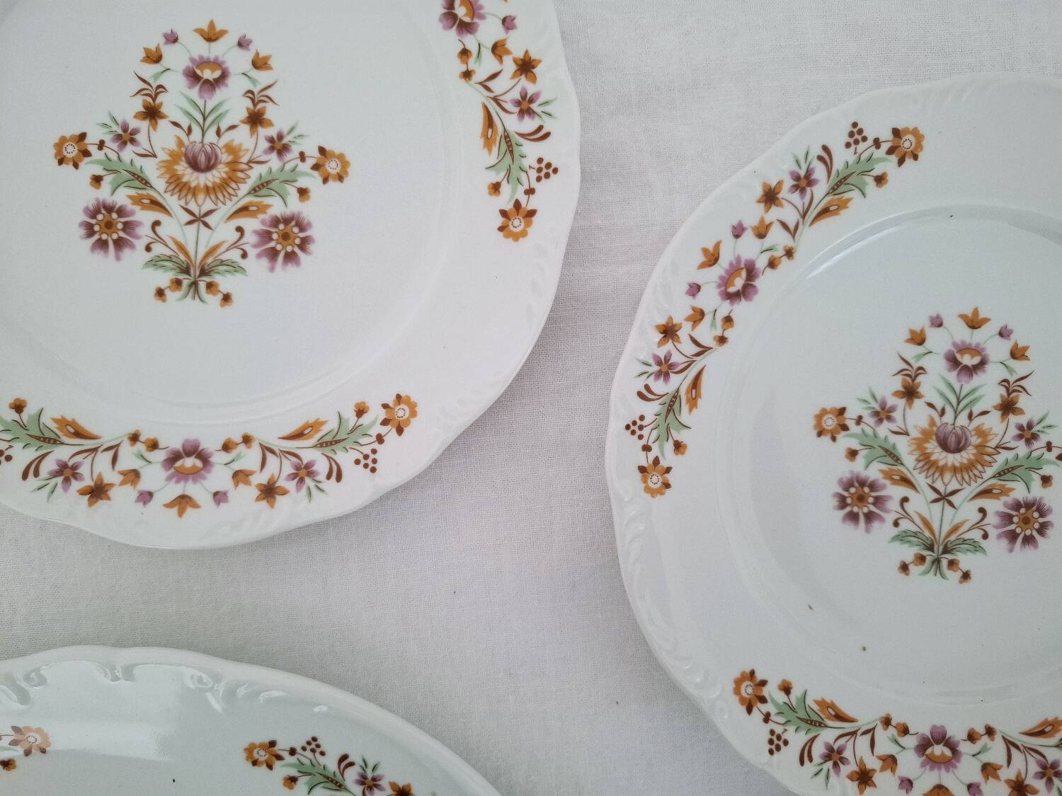 Un Service à Gâteau en Porcelaine du Berry P.L. France