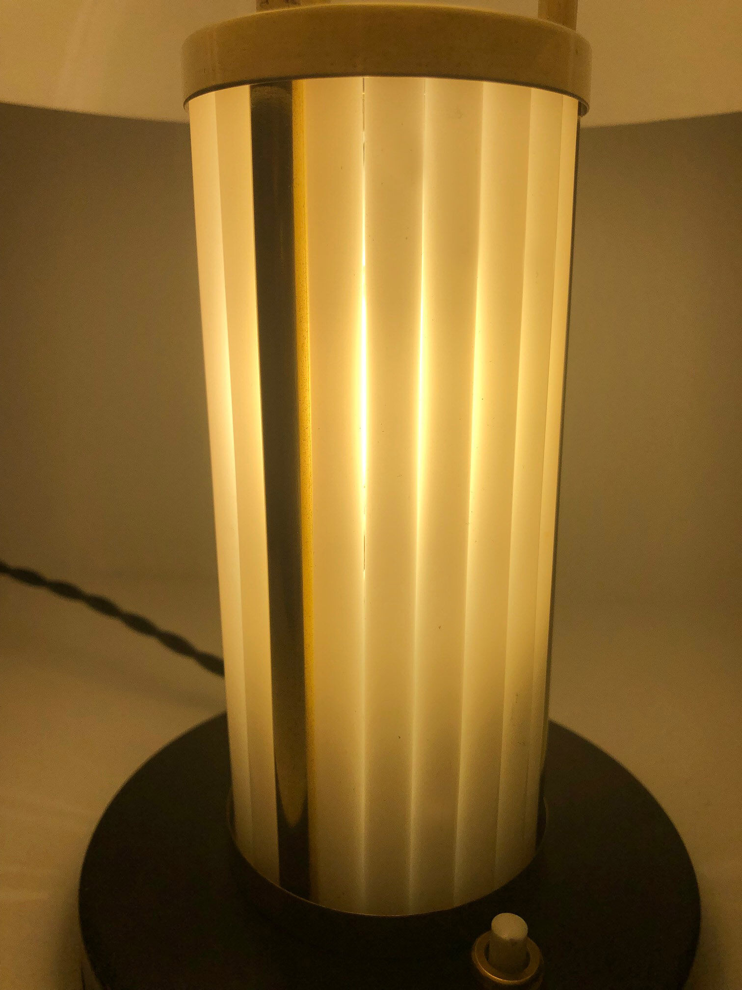 Mushroom lamp art deco