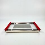 Plateau Space Age européen des années 70 à graphisme moderniste