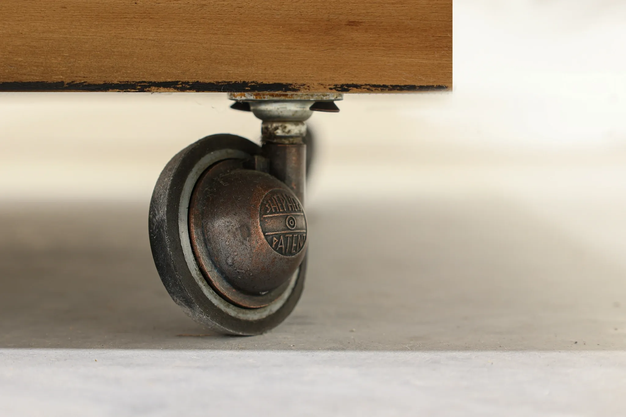 Italian 1970s Wooden Bar Cabinet on Castors