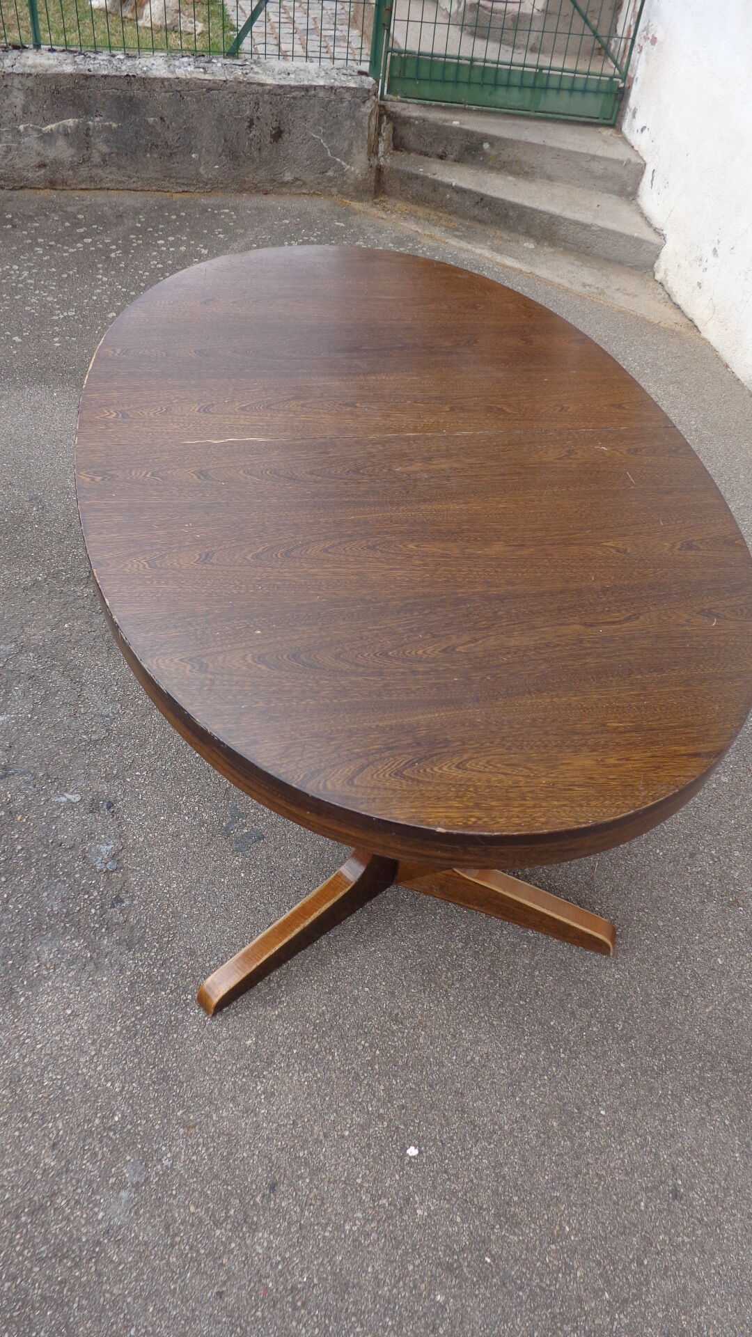 Expandable Baumann table