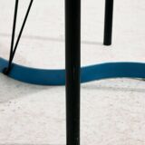 Fauteuil et table postmodernes, ensemble de 2