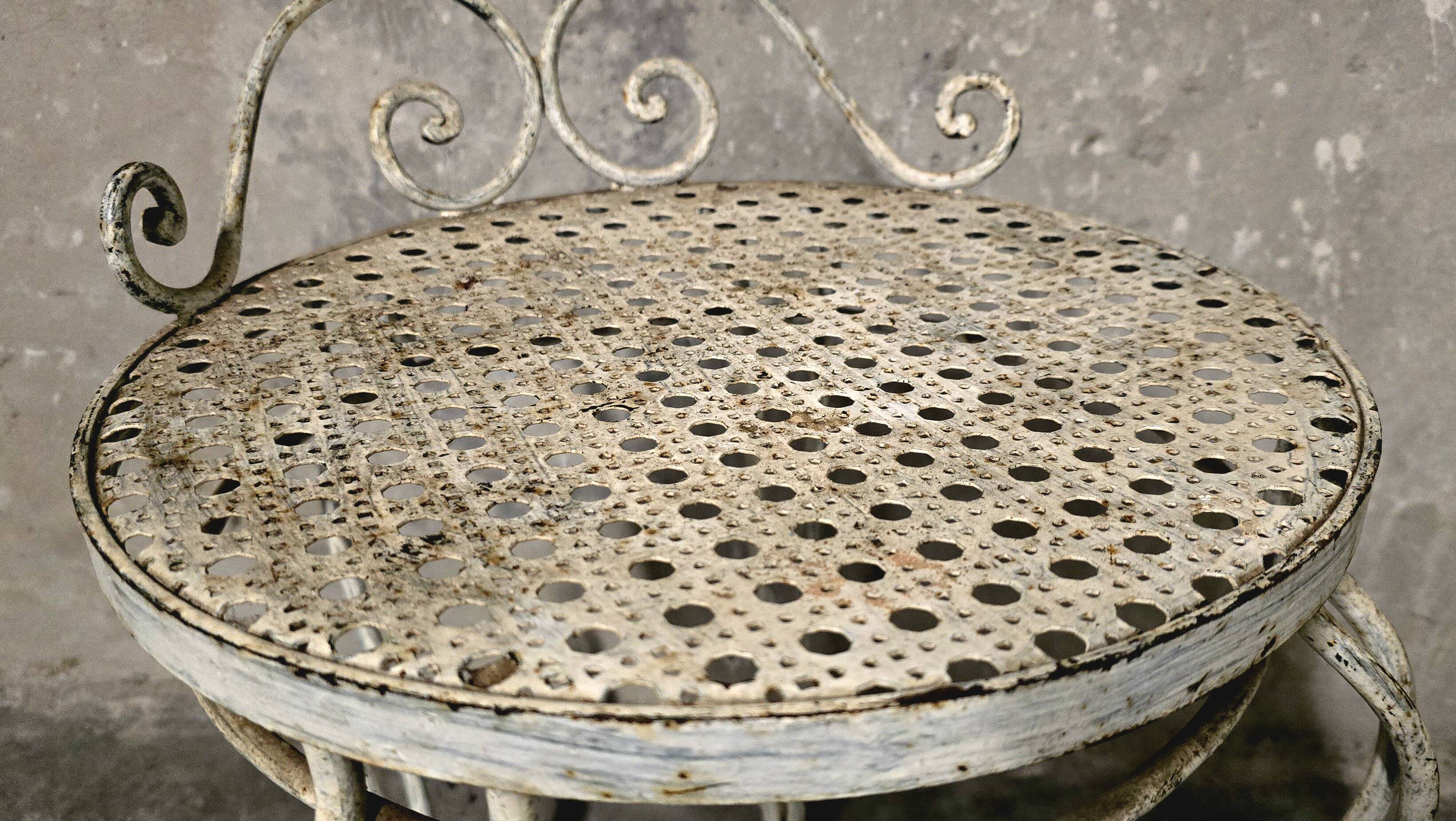 White wrought iron chair - 1940/1950