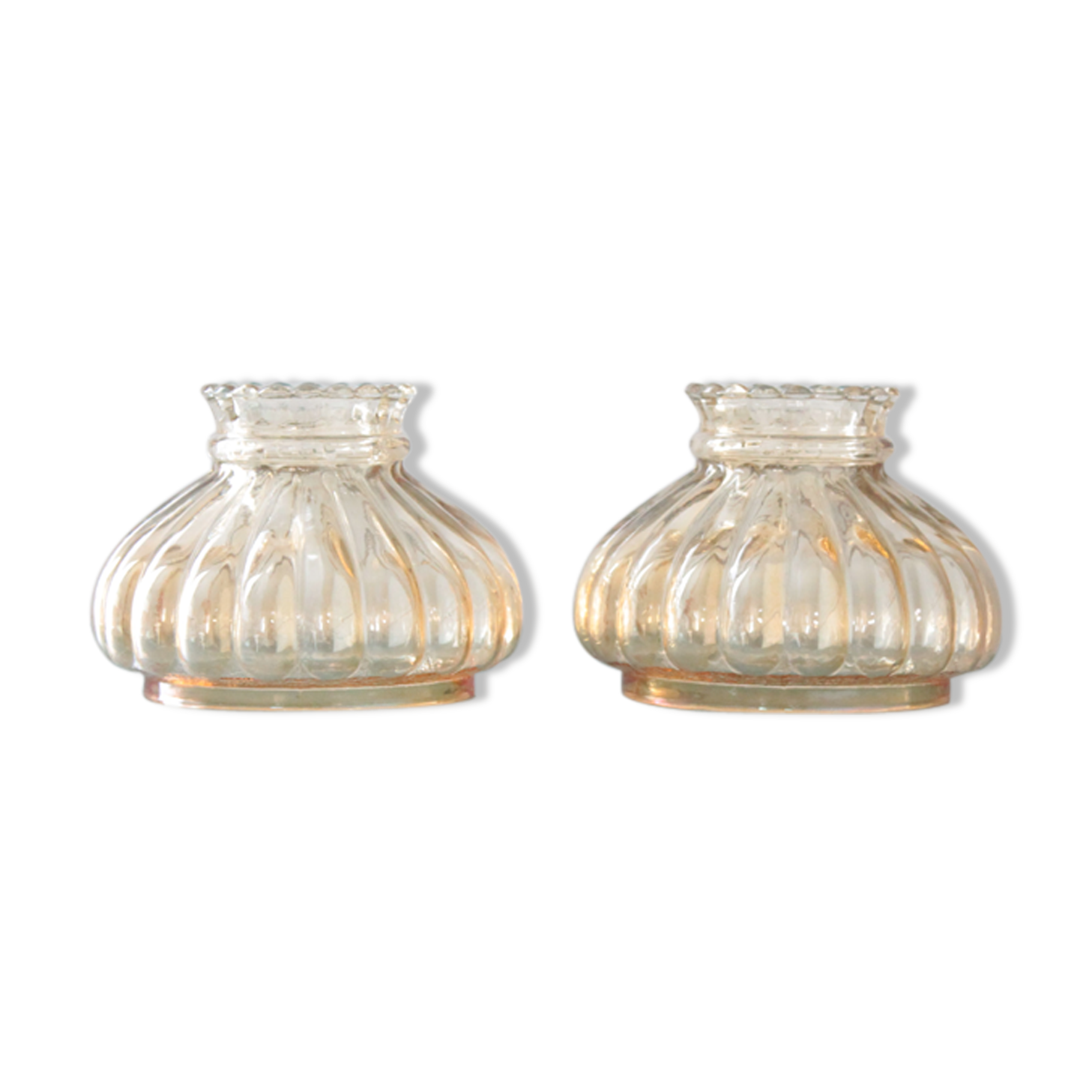 Booked Lot of two glass globes