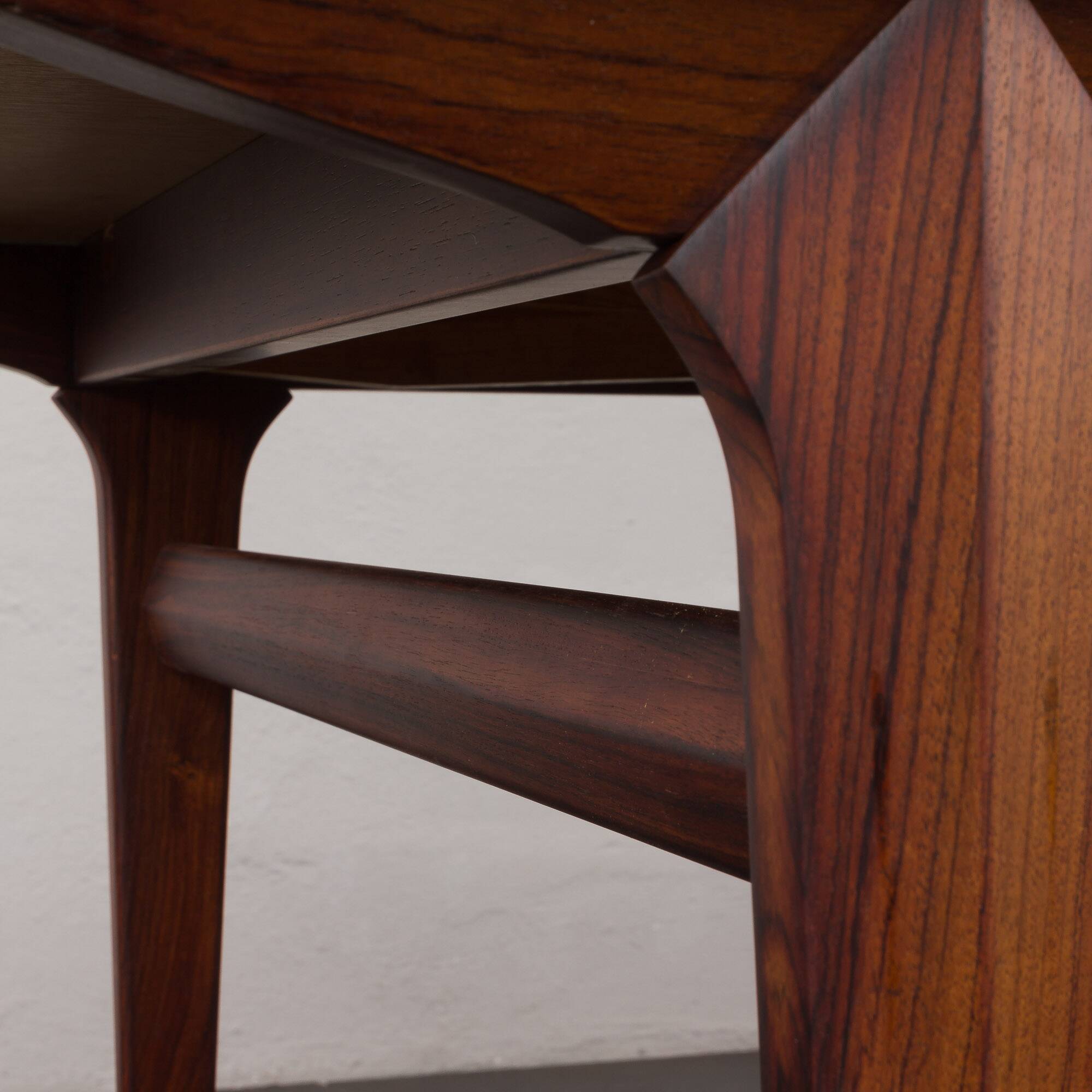 Mid-century Extendable Rosewood Dining Table, Model 10, Johannes Andersen for Hans Bech, Denmark, 19
