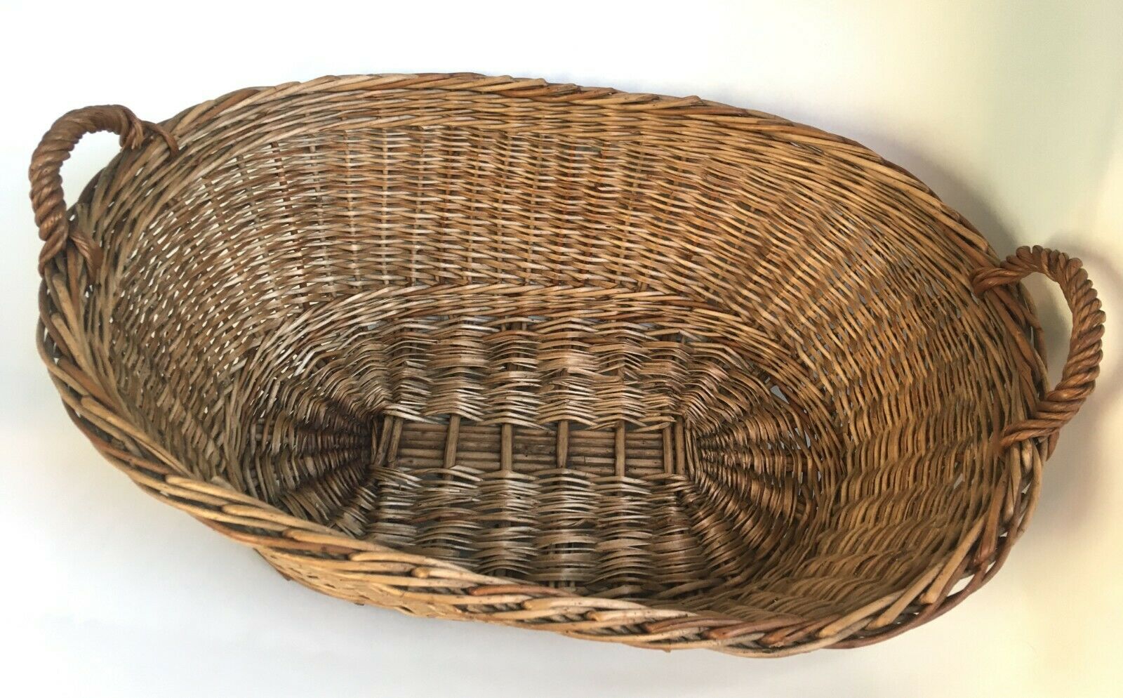 Vintage rattan wicker basket popular art laundry basket