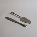 Serving cutlery