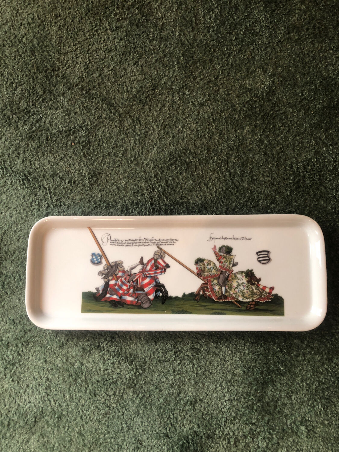 Knights cake dish