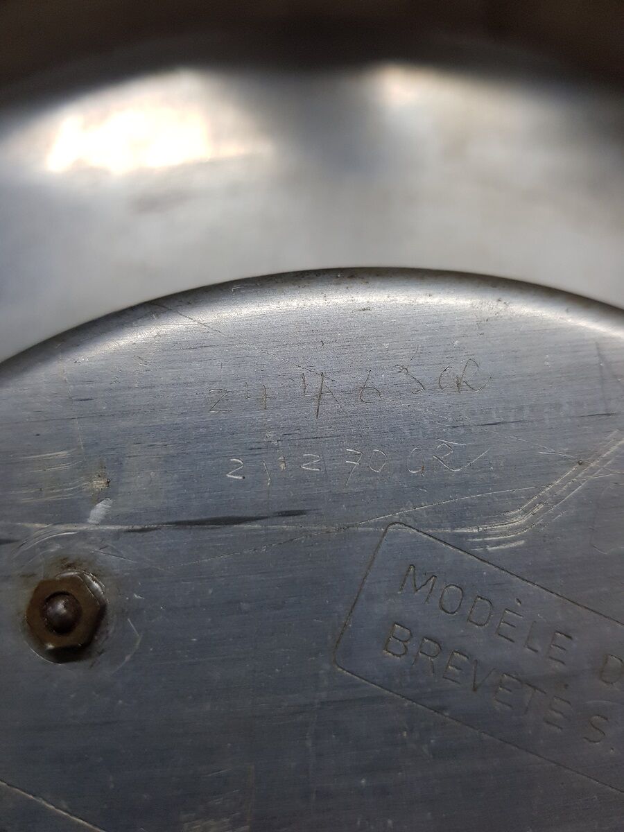 Vintage french jaz wall clock