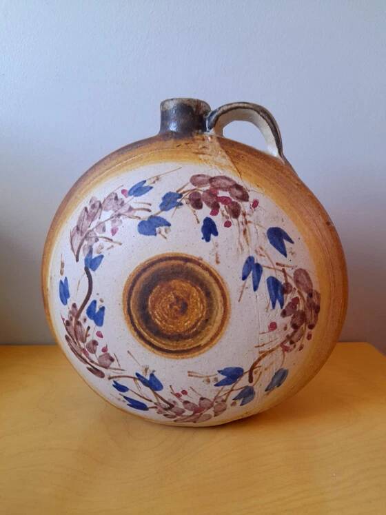 Ceramic vase