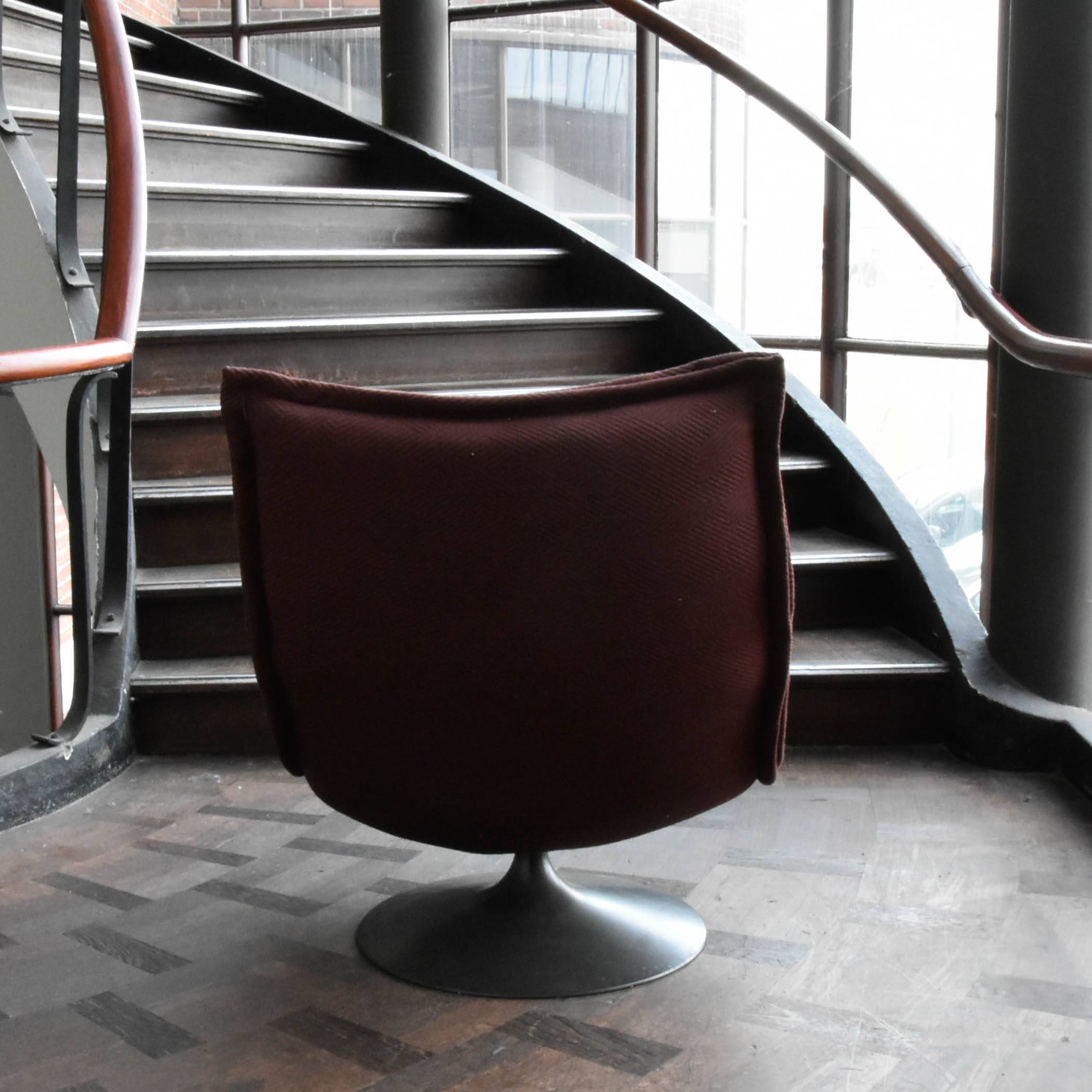 Chauffeuse F590 de Geoffrey Harcourt pour Artifort