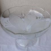 Glass footed bowl