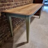 Farmhouse table