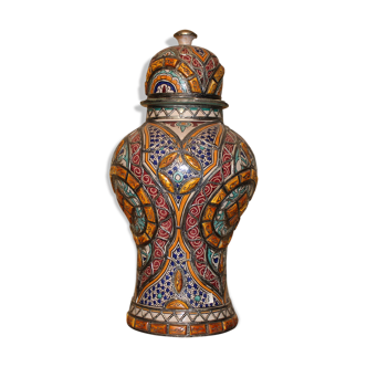 Decorative vase