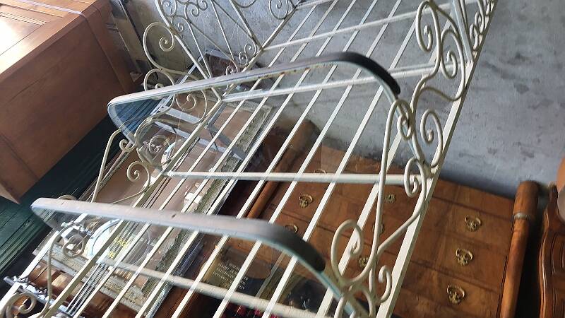 Etagere boulangere ancienne en fer forge a 5 niveaux