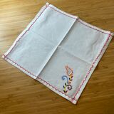 4 embroidered cotton napkins
