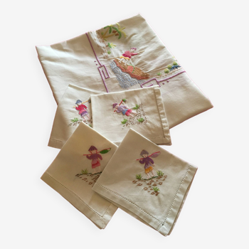 Embroidered tablecloth and napkins