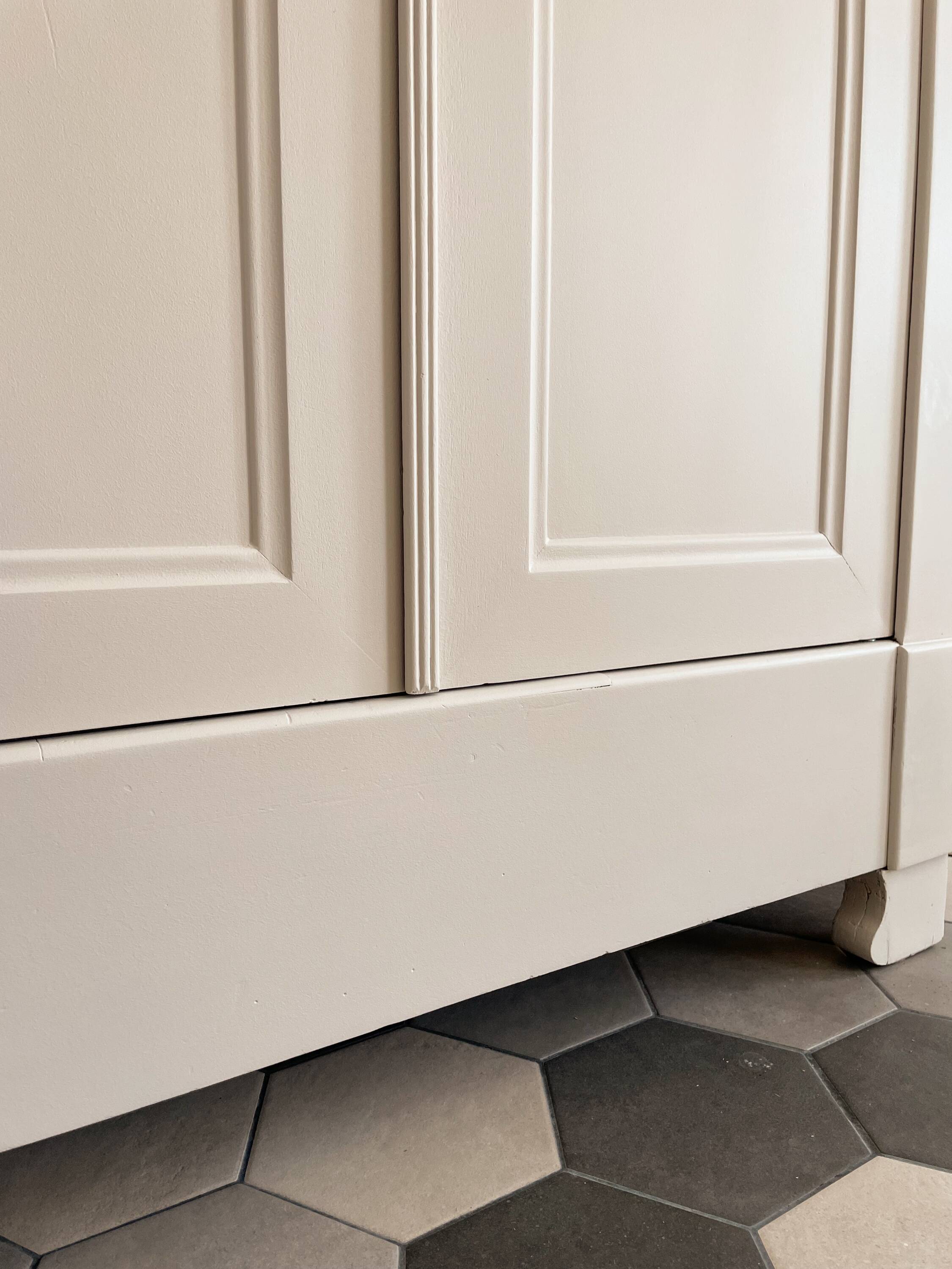 Walnut wardrobe, early 20th century