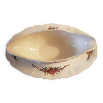 Pretty sauceboat in Obernai earthenware