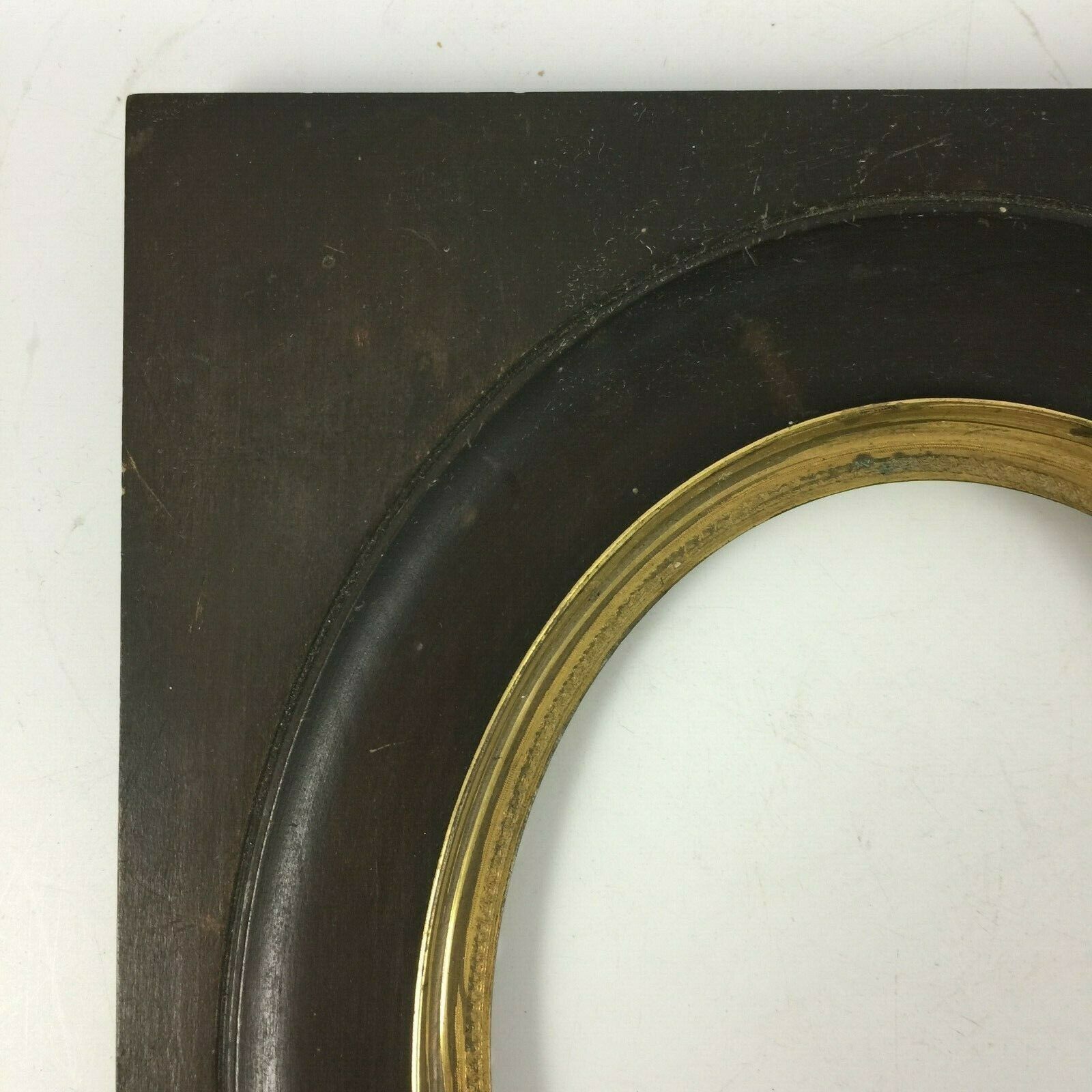 Frame of miniature wood and brass dore debut XlXeme