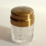 Boîte à cigarettes élégante des années 1960 en verre de cristal avec un couvercle en laiton, vintage