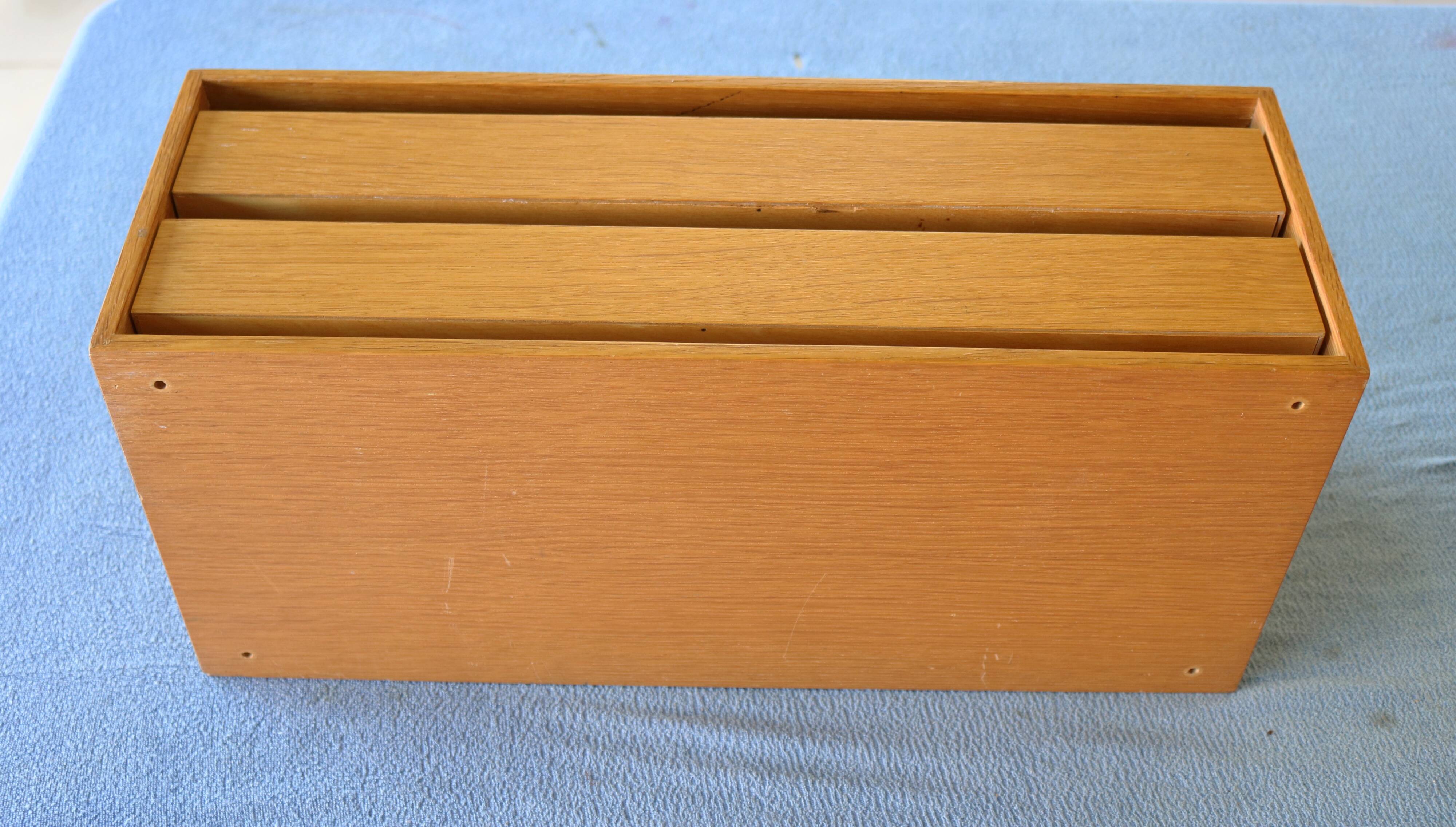Rare floating nightstand  in oak wood with  drawers - Denmark 70