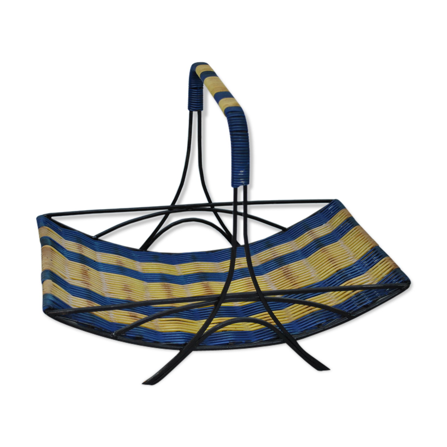 Scoubidou fruit basket 1960