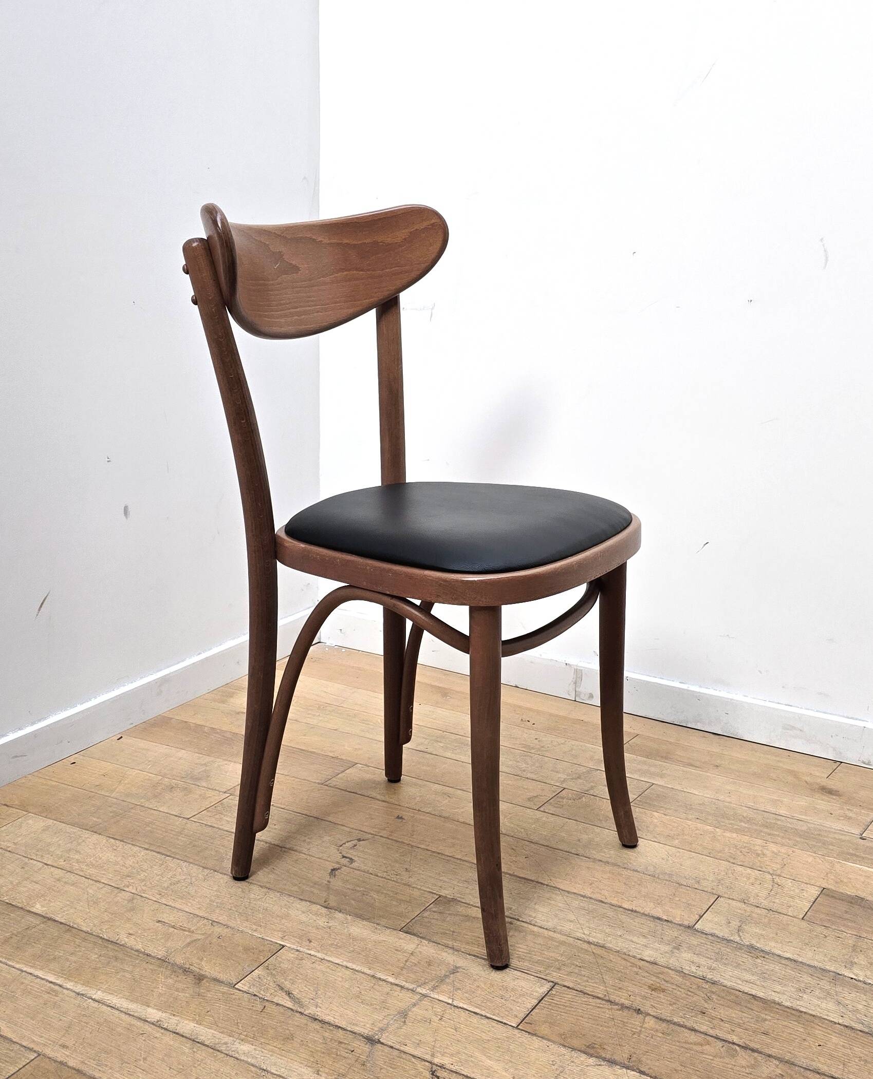 Pair of Banana bistro chairs, TON