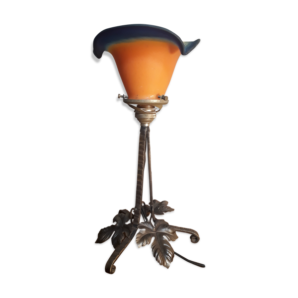 Lampe 1930 fer forge tulipe pâte de verre signee