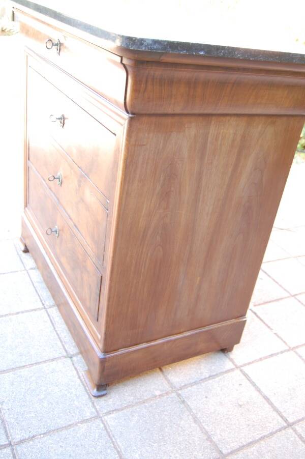 small Louis Philippe period walnut chest of drawers from the 19th century