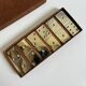Domino metal knife holder