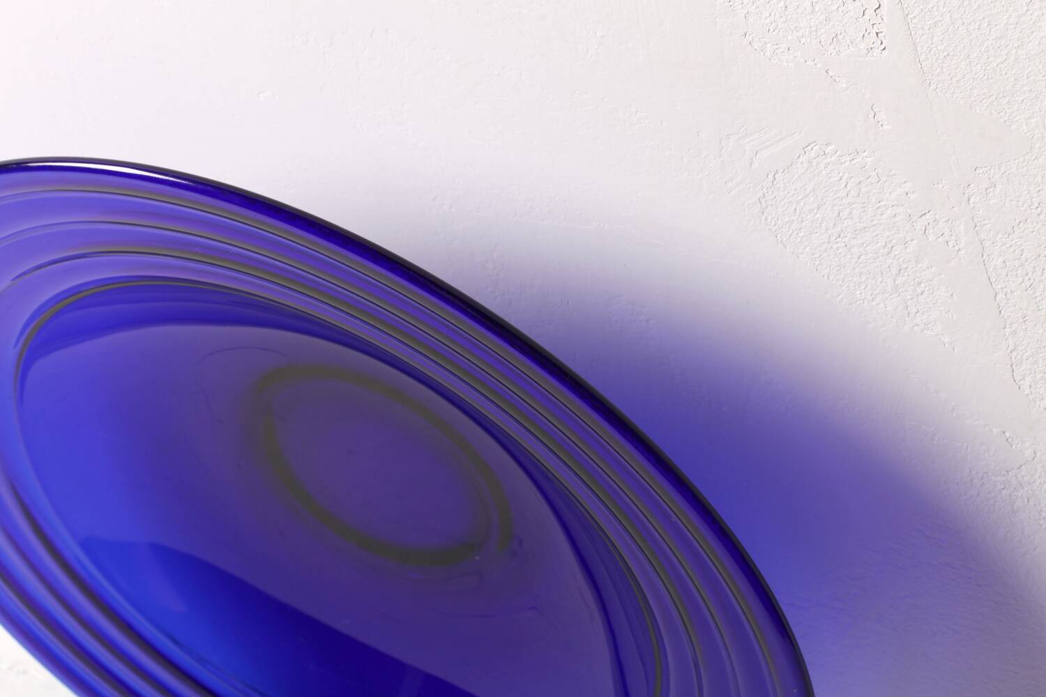 Glass Centerpiece Platter Forum Sapphire / Bormioli Rocco / Italy / 1980s