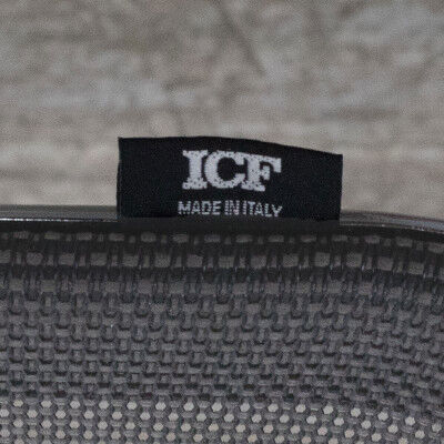 Chaise ICF Stick ATK 700 gris et chromé