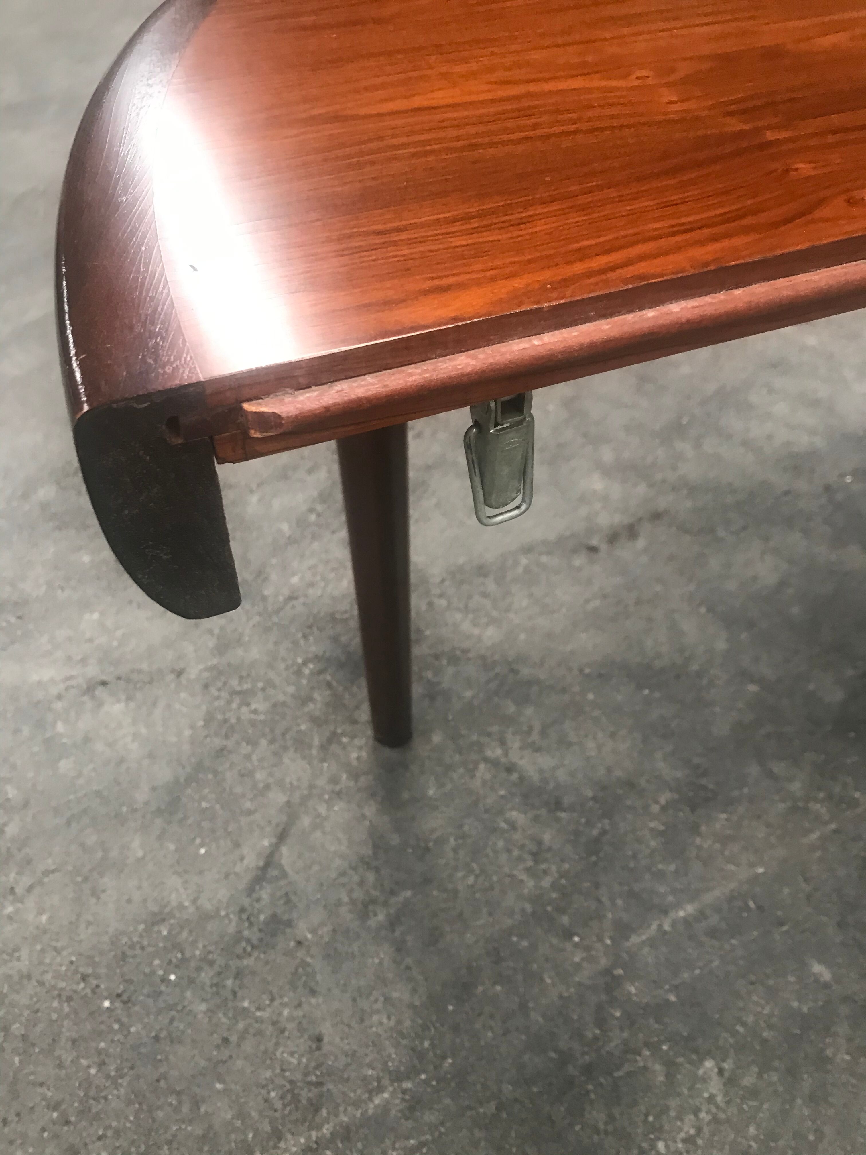 Scandinavian round dining table