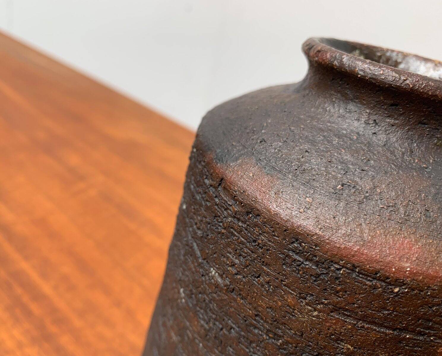 Brutalist vase from the mid-century German studio pottery by Gerhard Liebenthron, 1974.