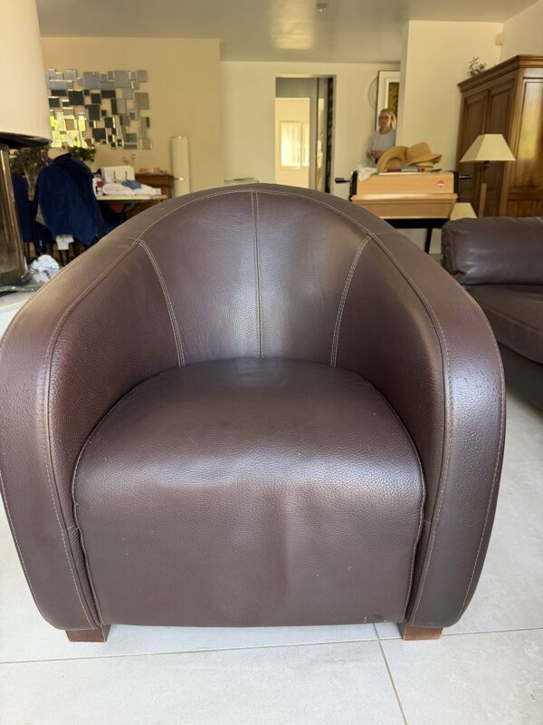 Lot 1 canapé et 2 fauteuils de marque steiner modèle carthage
