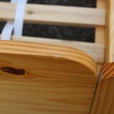 Pine bed