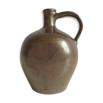 Verified sandstone water jug