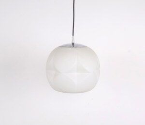 Suspension en verre opalin Peil & Putzler