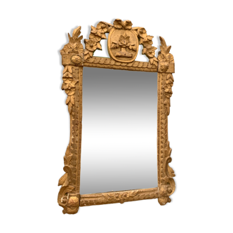 Louis XVI period mirror in gilded wood XVIII century