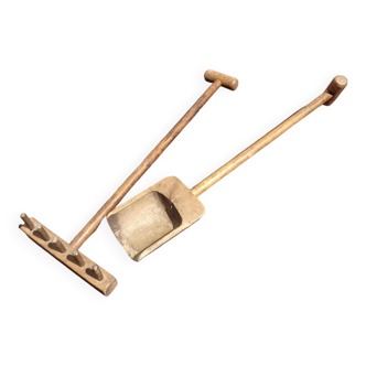 Wooden rake and shovel set for children